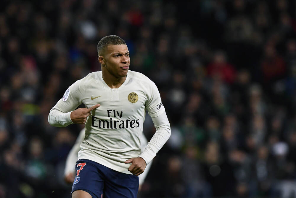 亨德利：期待看到拥有卓越天赋的利索夫斯基能走多远